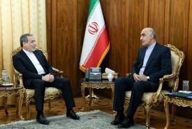 
تاکید عراقچی بر ضرورت تقویت همکاری‌ها میان ایران و روسیه
