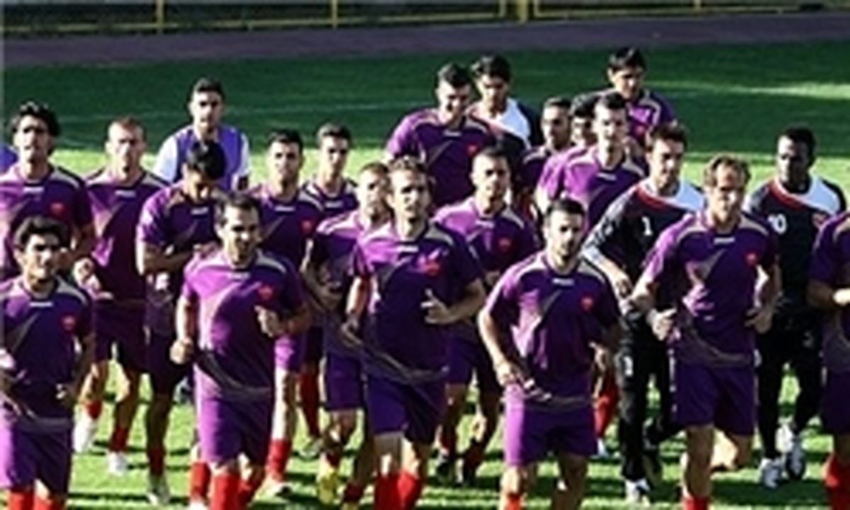 ادامه اعتراض بازیکنان پرسپولیس به اظهارات فتح‌الله‌زاده