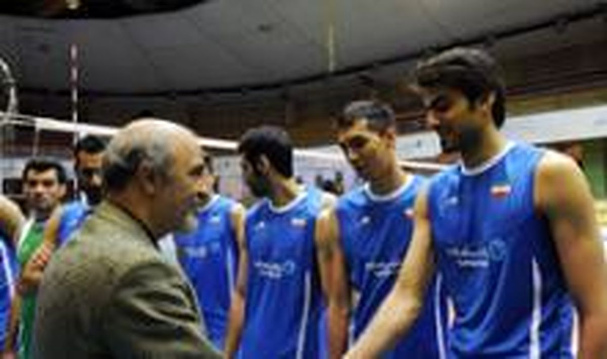 گودرزی: موفقیت های والیبال مرهون استخوان بندی قوی تیم است