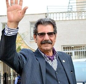 درگذشت عزت الله مهرآوران بر اثر ابتلاء به کرونا