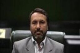 امتناع زنگنه از تامین سوخت ۴ پتروشیمی به بهانه تعلق به قرارگاه خاتم الانبیا