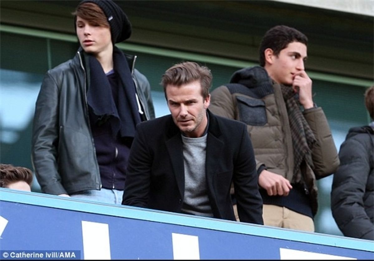 بکام و پسرش در چلسی + تصاویر