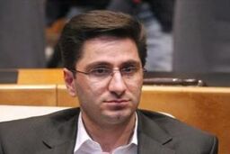 جمشیدی: ماندن یا رفتن پروین دست خودش نیست