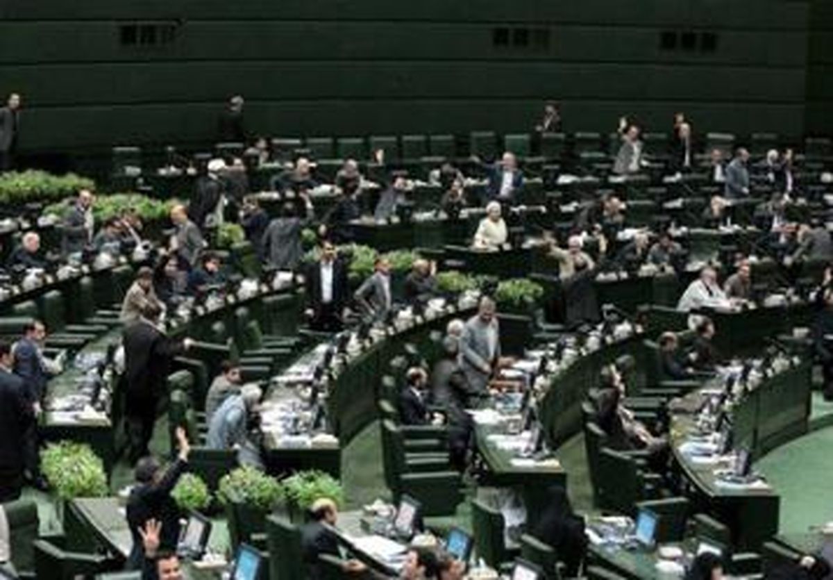 پایگاه اطلاع رسانی برای صدور مجوزهای کسب و کار تأسیس می شود
