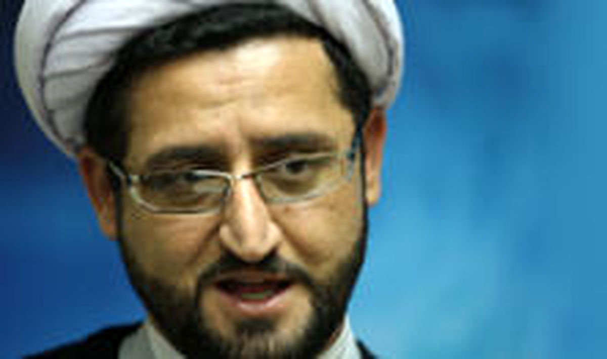 کسانی که می خواهند جبهه واحد اصلاحات را تشکیل دهند صلاحیت ندارند / با احزاب منحله ائتلاف نمی کنیم