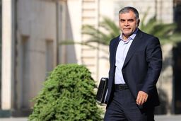 پاک‌نژاد: برای مقابله با قاچاق سوخت، برنامه‌ریزی ساختاری و قیمتی می‌کنیم