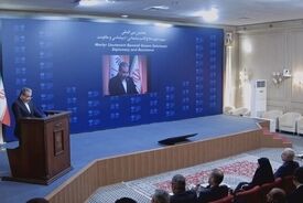 عراقچی: دیپلماسی ایران یک دیپلماسی مقاومت‌محور است