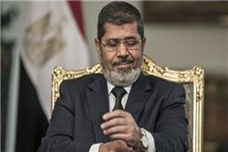 «محمد مرسی» دست به اعتصاب غذا زده است