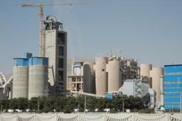 اصرار تولیدکنندگان بر افزایش ۱۵ تا ۲۲ درصدی قیمت سیمان