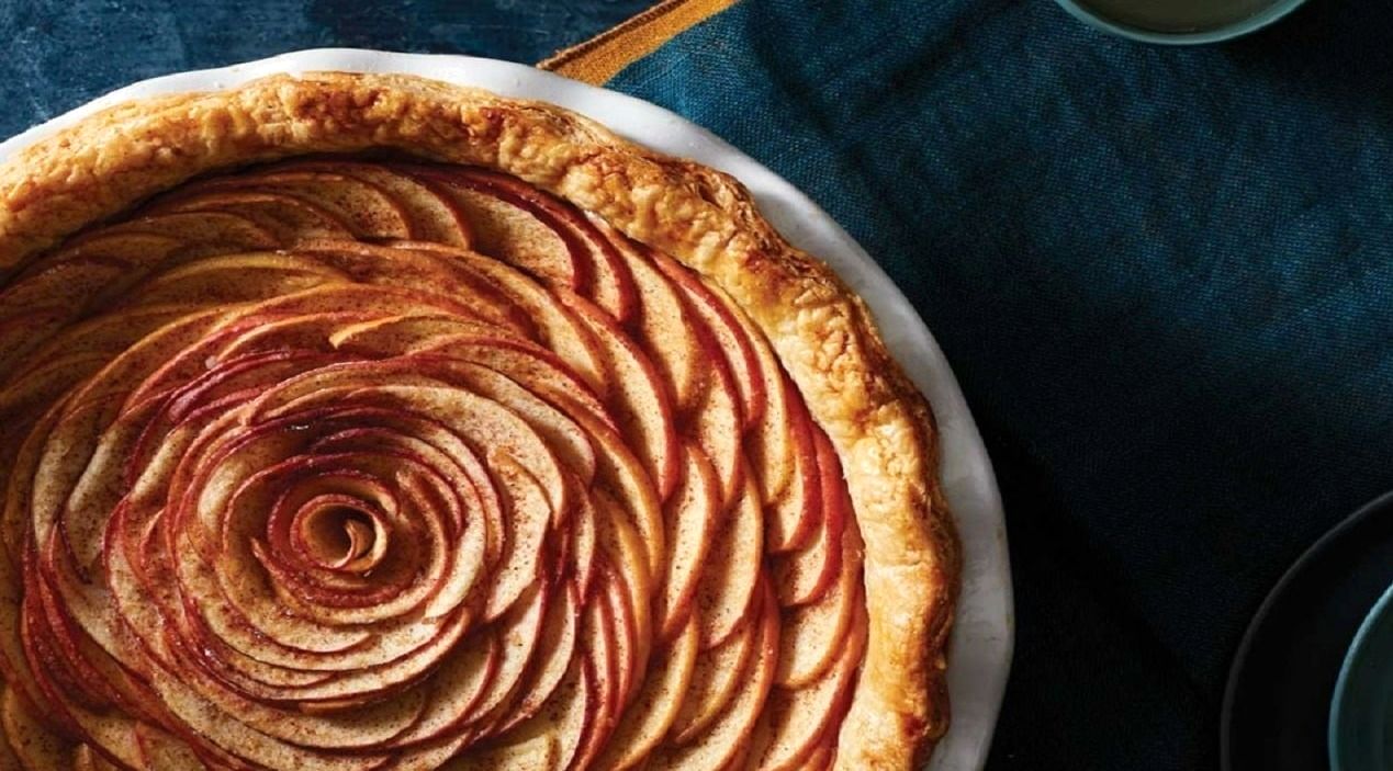 طرز تهیه شیرینی پای سیب ؛ خوشمزه تر از روش قنادی