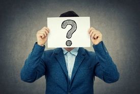 بحران هویت دامن‌گیر جوان ایرانی