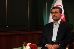 احمدی نژاد درگذشت پدر شهید کاوه را تسلیت گفت