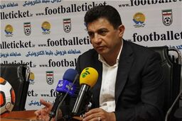 قلعه نویی: می‌ماندم سپاهان نابود می‌شد