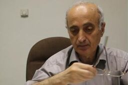 حکیمی پور: مطالبات معوق همان وام های پرداختی هیأت مدیره بانک هاست
