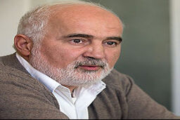 احمد توکلی یک رجل سیاسی واقعی