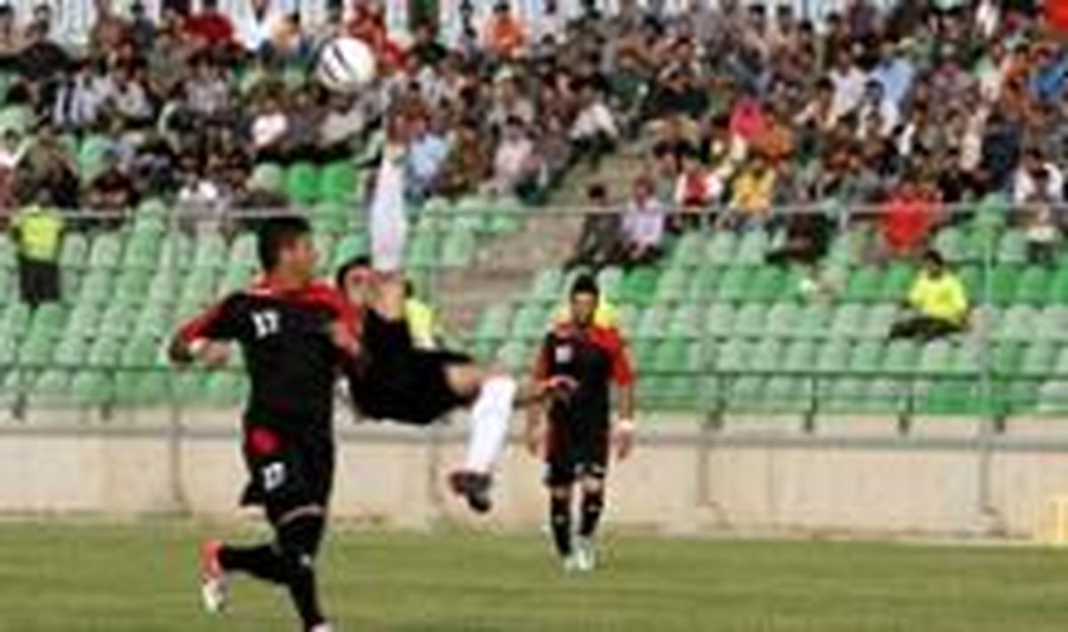 دیدار ابومسلم و آلومینیوم نیمه تمام ماند / مشهدی ها در آستانه سقوط