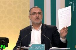 پاسخ همتی در مورد نامه افشا شده وی در مورد درخواست افزایش قیمت بنزین