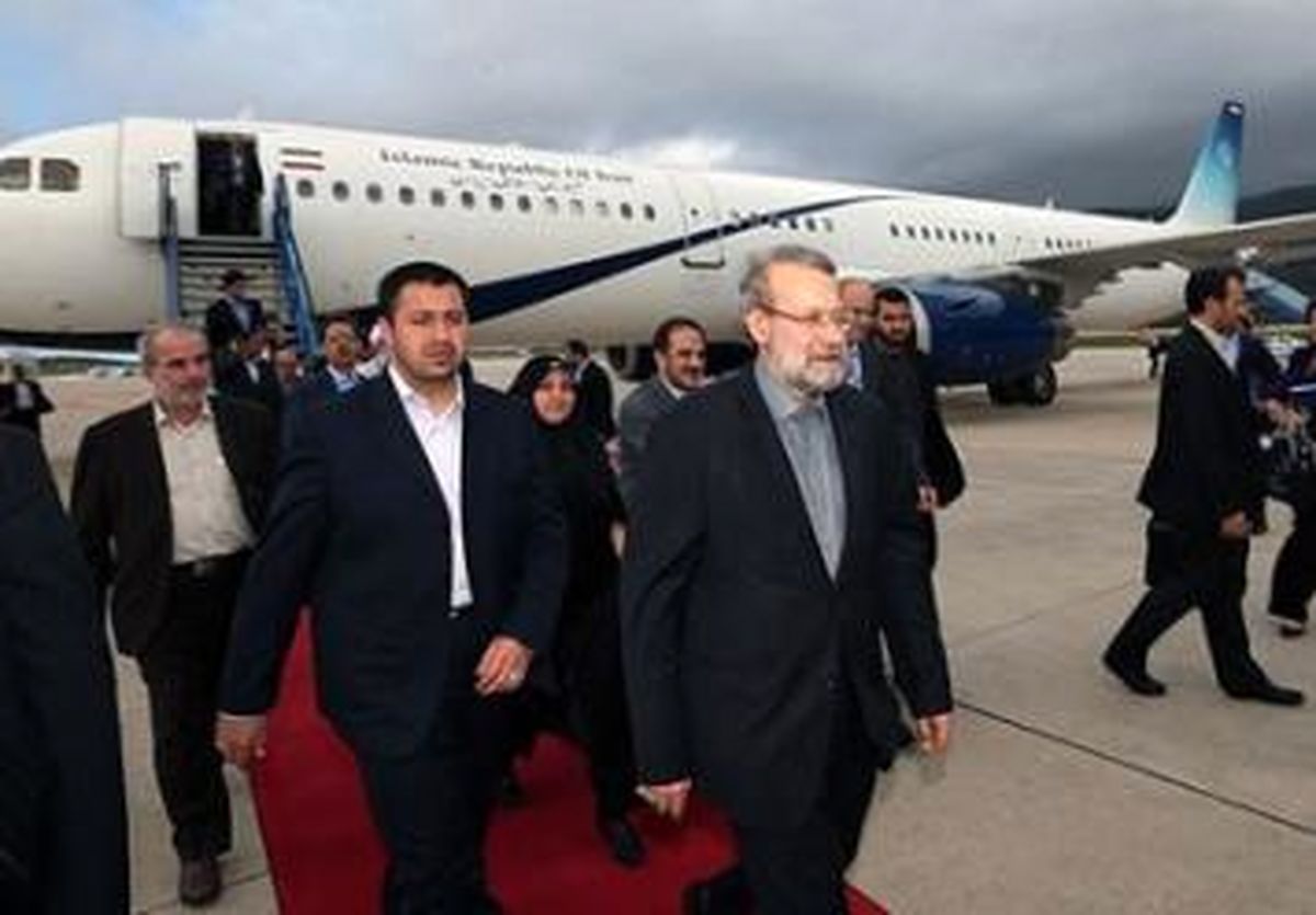 رئیس مجلس وارد بندرعباس شد