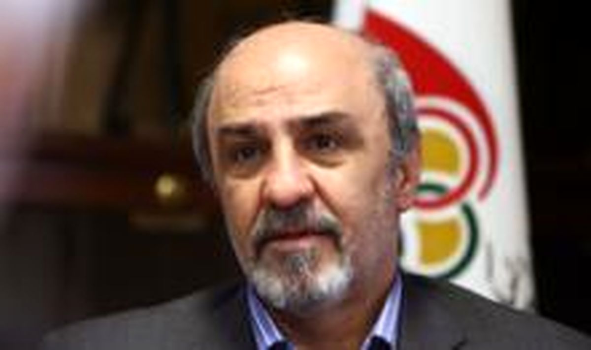 بازدید وزیر ورزش از اردوی تیم ملی کشتی فرنگی و جلسه با خادم و بنا