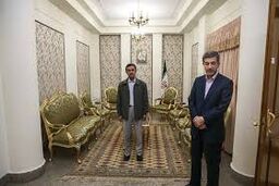 در ساختمان لادن چه خبر است؟