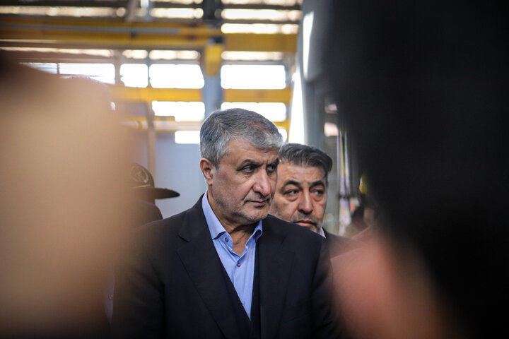 اسلامی: ایران همگام با کشورهای پیشتاز هسته‌ای در مرز دانش حرکت می‌کند
