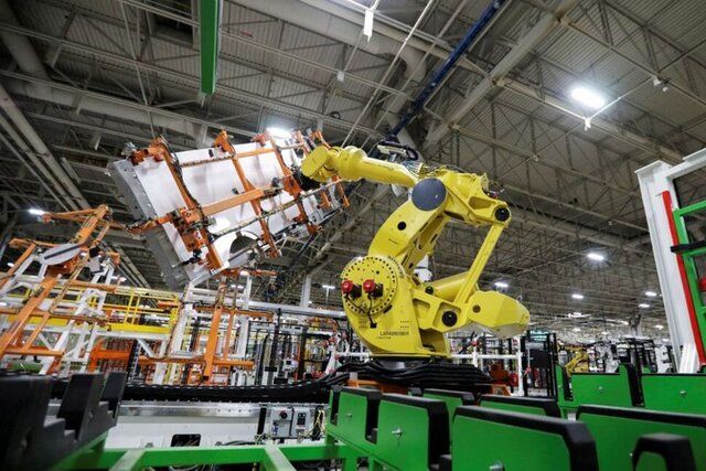 صنعت خودرو متحیر شد