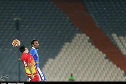 استقلال برای قهرمانی پرسپولیس می جنگد؟