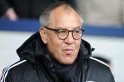 ماگات با وجود سقوط فولام نزد یاران دژاگه ماندگار است