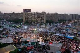 حامیان مرسی همچنان در خیابان‌های قاهره هستند