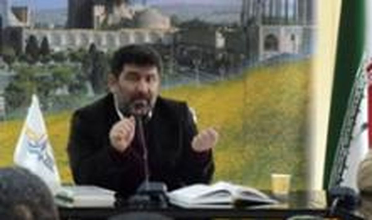 نظر رهبر انقلاب درباره فروغ فرخزاد