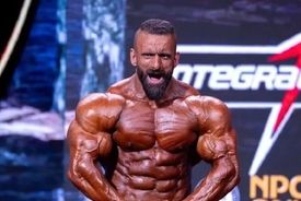 هت‌تریک هادی چوپان در نایب‌قهرمانی مستر المپیا