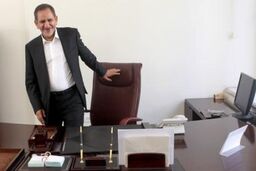 انتخاب مدیران براساس کارآمدی و ضوابط فنی / تدوین لایحه دائمی کردن قانون خدمات کشوری