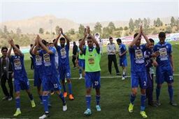 تهدید رکوردهای پرسپولیس توسط ذوب‌آهن و استقلال