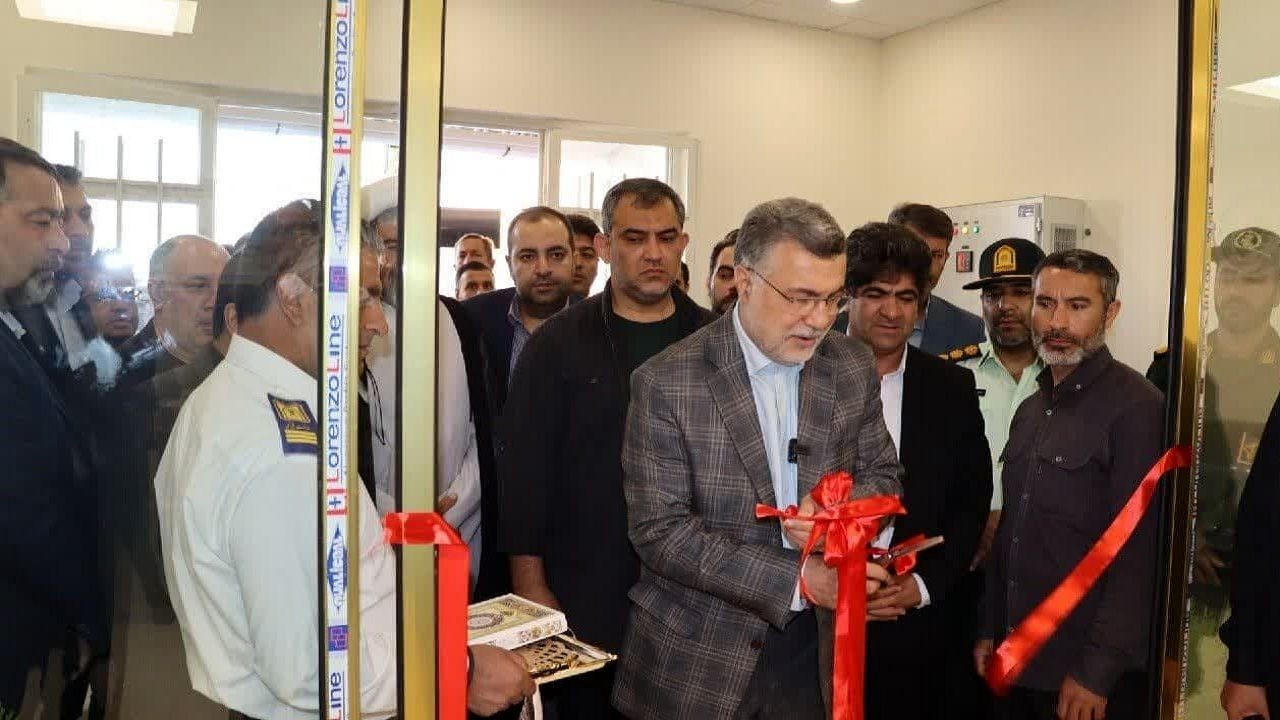 تامین نیازهای درمانی در استانها اولویت دولت است
