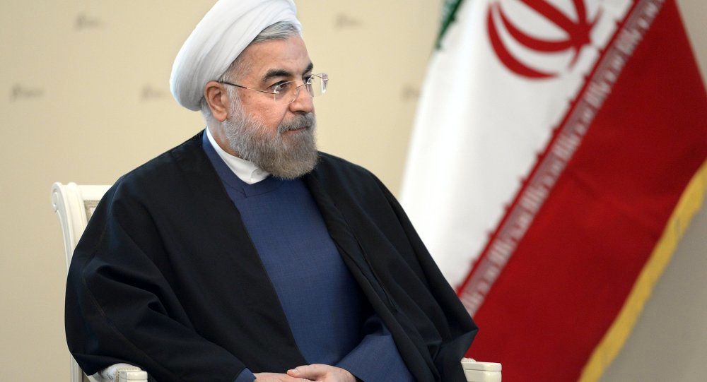 کیهان : روحانی می خواهد ایران را واتیکان کند