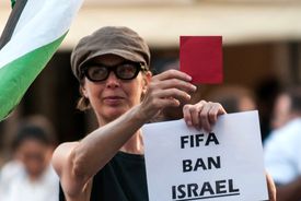 درخواست فوری سازمان‌ملل از فیفا و یوفا