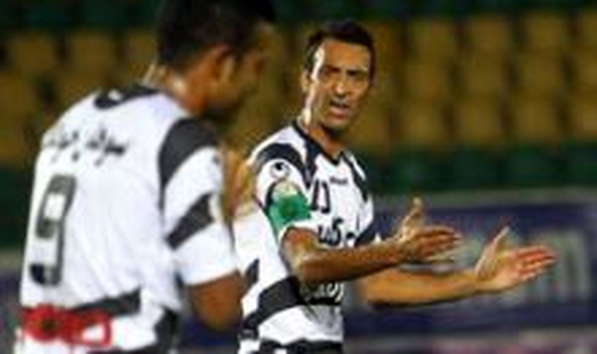 من مقصر آمار بد گل زنی در لیگ برتر هستم / برد مقابل سایپا برای ما یک پیروزی بزرگ است