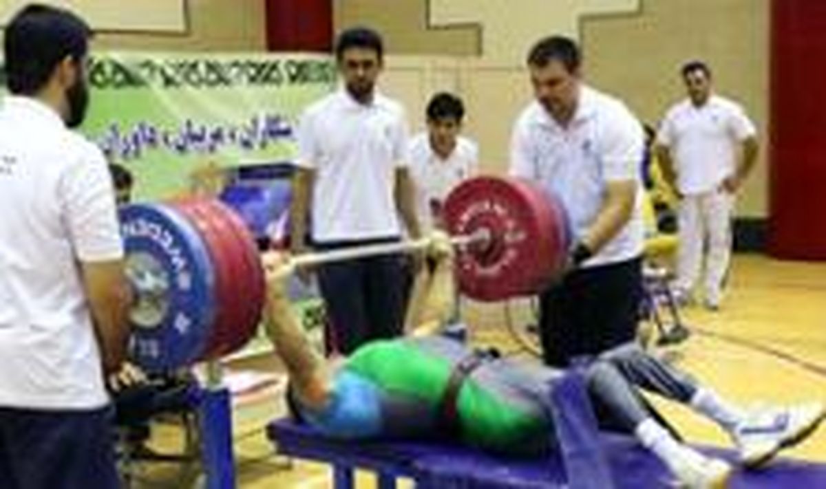 عباسی به نهمی بسنده کرد / دوستدار و محمدی عصر امروز به مصاف حریفان می روند
