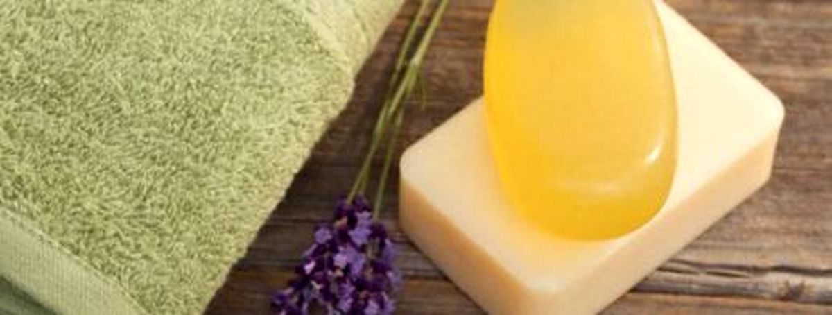 روشی برای از بین بردن تیرگی آرنج و زانو