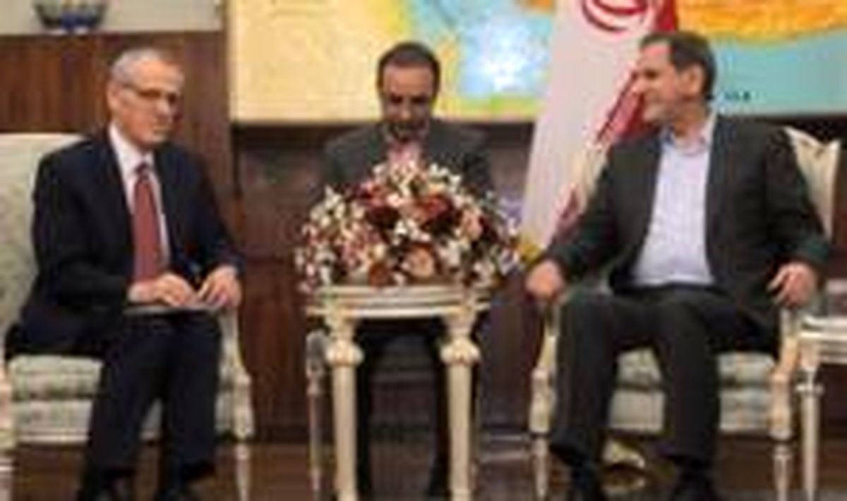 ایران آماده گسترش بدون محدودیت همکاری های دفاعی با آذربایجان است