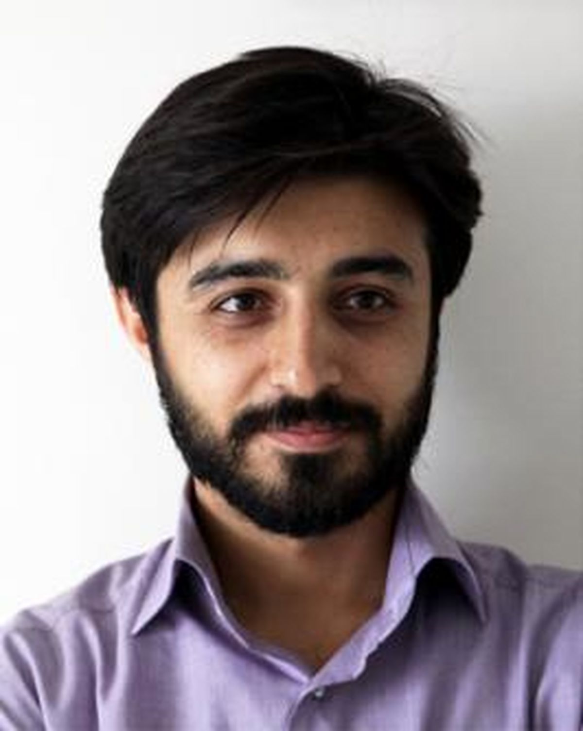 نظر رهبر انقلاب: این کتاب از خوب هم بالاتره، آقای سیار کولاک کردی / ماجرای اولین آشنایی میثم مطیعی با سیار + فیلم و تصاویر