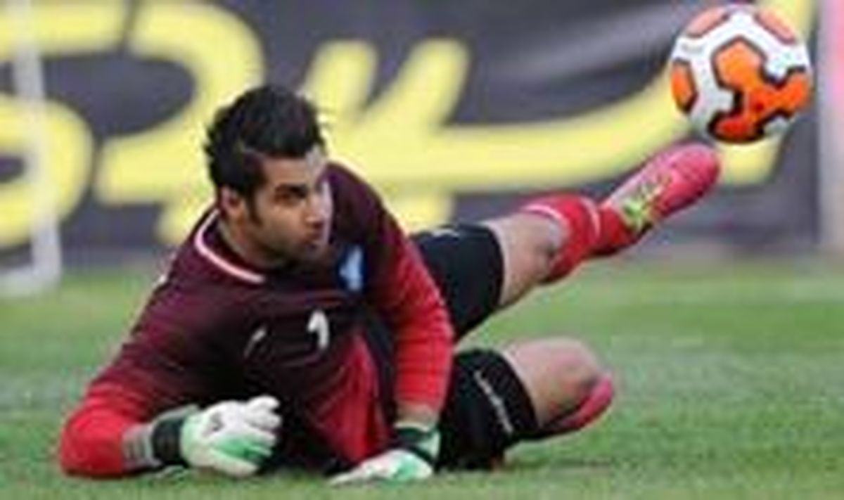 فروزان و بایرامی در اختیار باشگاه گسترش فولاد قرار گرفتند