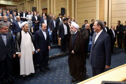 روحانی: امروز دولت اصرار دارد تا بسرعت در فضای بعد از انتخابات قرار گرفته و به سمت کار، پیشرفت و توسعه کشور گام بردارد
