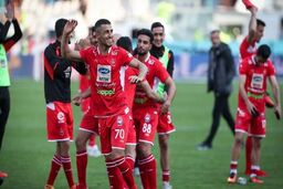 علی علیپور در پرسپولیس ماندنی شد