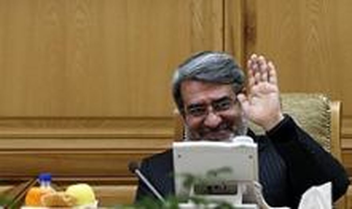 وزیر کشور وارد شیروان شد