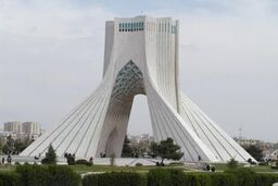 " طهران " قدیم را در نمایشگاه نوروزی شهرداری در میدان امام خمینی تجربه کنید