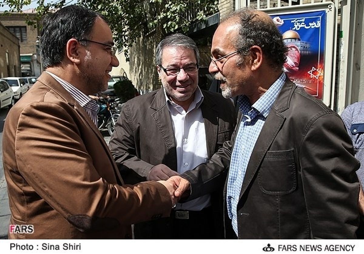 از تکرار چهرهها در دولت روحانی اعلام خطر میکنم