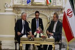 راه حل سیاسی در سوریه مورد حمایت ایران است