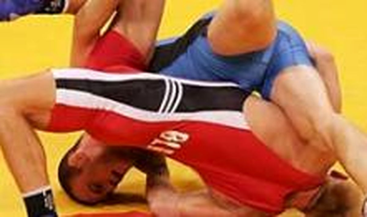 پازاج: وضعیت مربیان کشتی را سر وسامان می دهیم