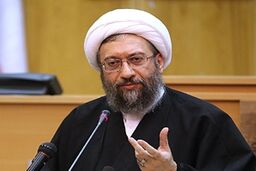 با قاچاقچی به شدت برخورد کنید 